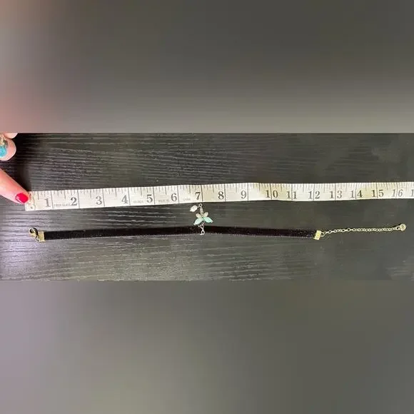 Handmade Black Velvet Choker Necklace with Dragonfly Pendant - Picture 7 of 8